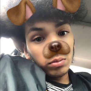 Meet your Posher, Luis